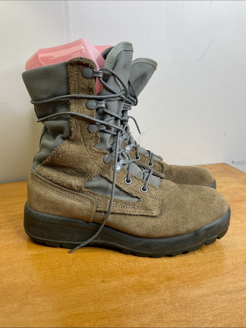 Men's Belleville Tactical Suede Lace-Up Boots - Brown/Green. Size 7.5R